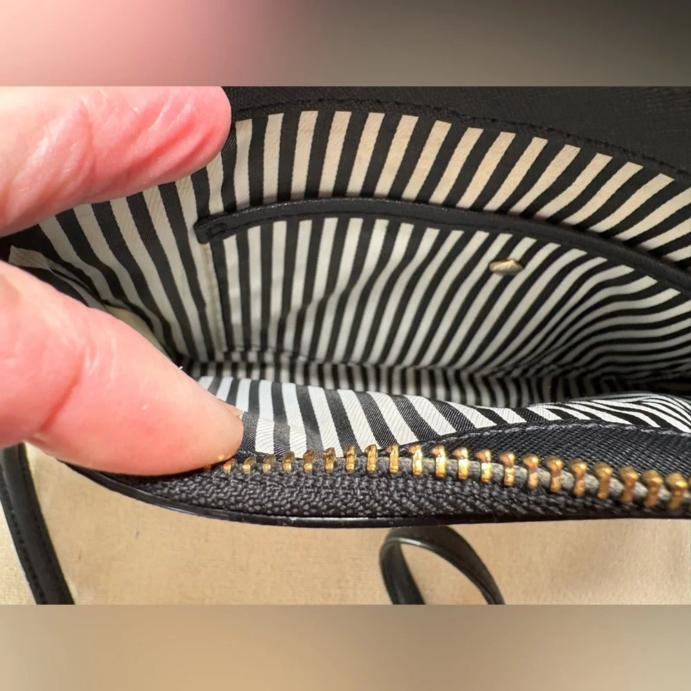 Kate Spade Pink/Black Leather Cameron Clarise Crossbody Bag-Gold Hardware EUC - Picture 4 of 8